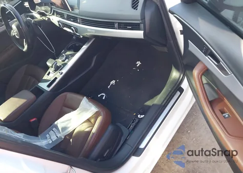 2017 Audi A4 2.0T Premium из США, поврежденный, VIN WAUANAF42HN016136